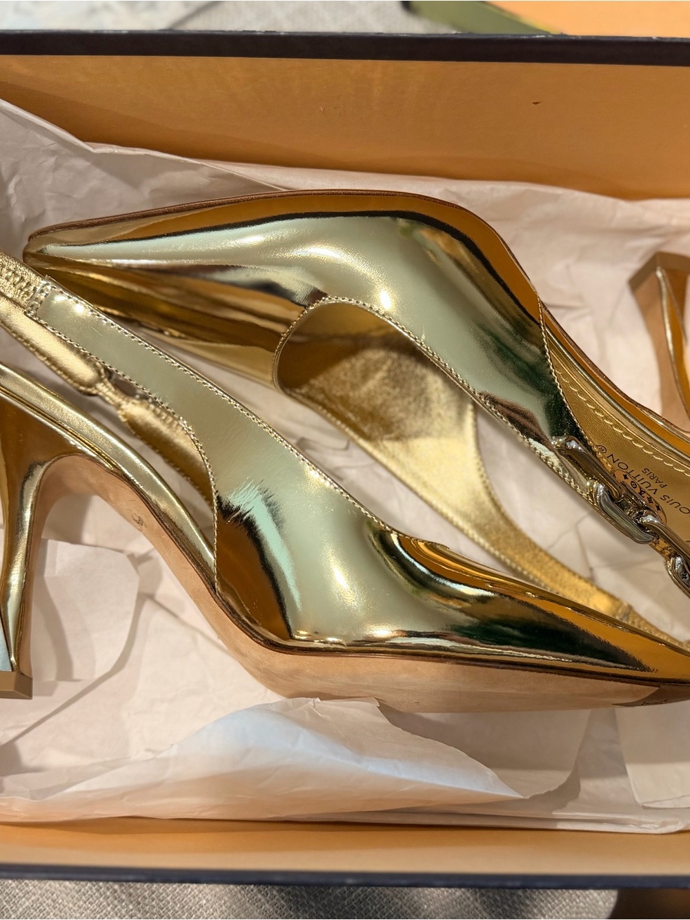 Louis Vuitton Gold Pointed Slingback Pumps - Picture 5 of 6